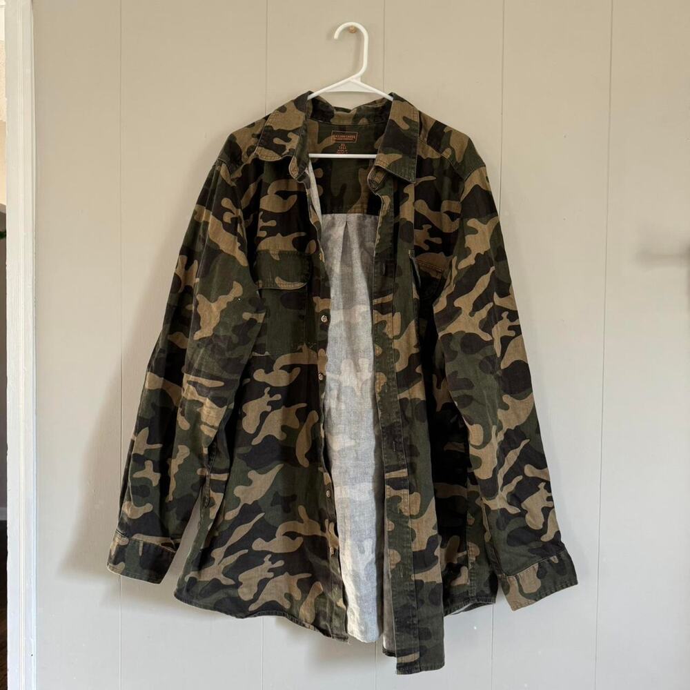 Boulder creek trading company utility camo button up jacket men's XL Tall